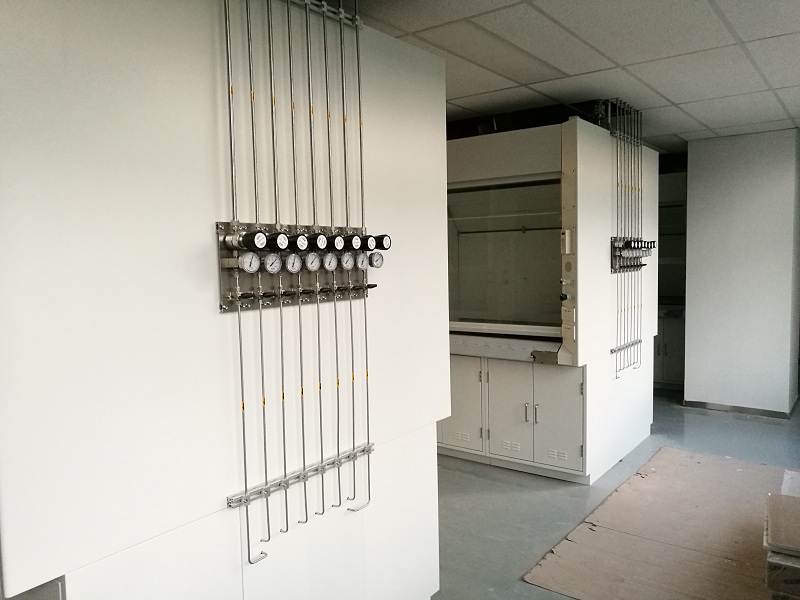華東師范大學(xué)實驗室氣路展示